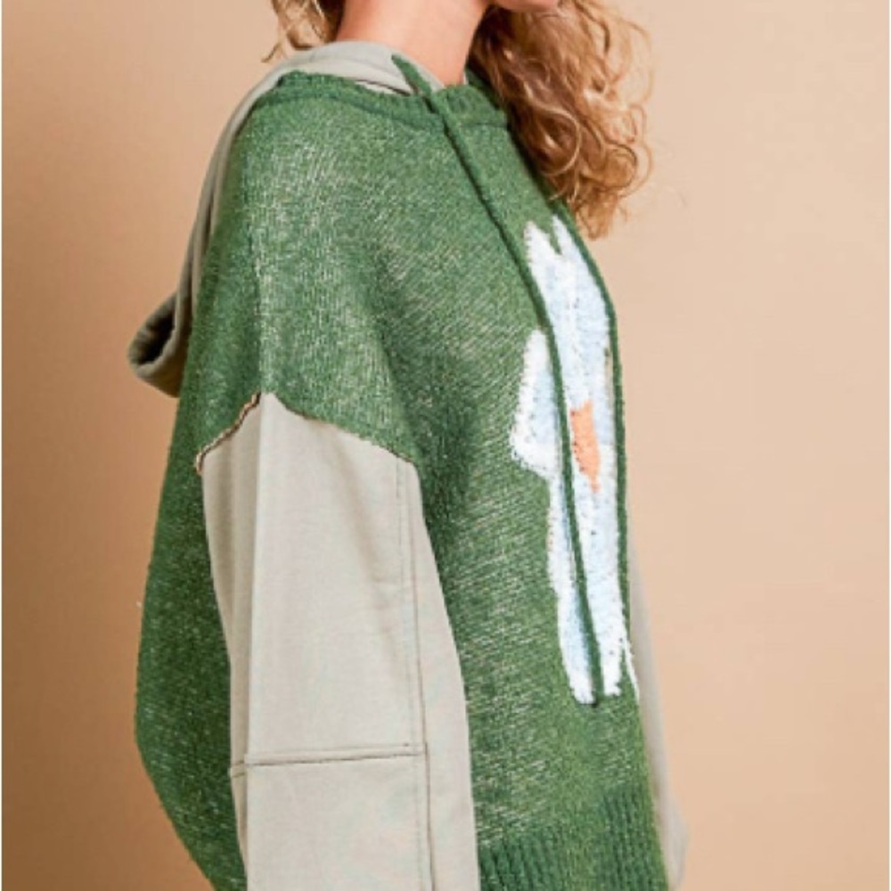 NWOT POL Floral Sweater with Hoodie - Picture 5 of 9